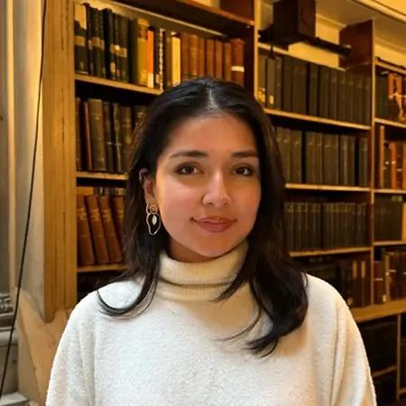 Natalia Herboso, Full Time Retail Sales Associate | Keyholder on Influential Women