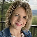 Amanda Van Vooren, CCP, CPC, Division Credit Manager on Influential Women