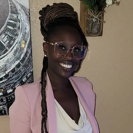 Sha Londa Balderama, Office Manager on Influential Women