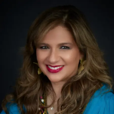 Angie Lozano, Founder, Court Reporter on Influential Women