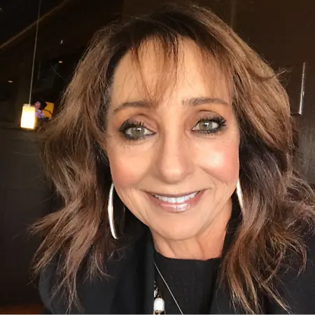 Dawn Arnone - Jeffrion, Executive Vice President of Digital Media Operations on Influential Women