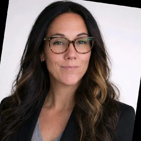 Jennifer Kutch, RVT, LVT, CVPM, Hospital Manager, Registered Vet Tech on Influential Women