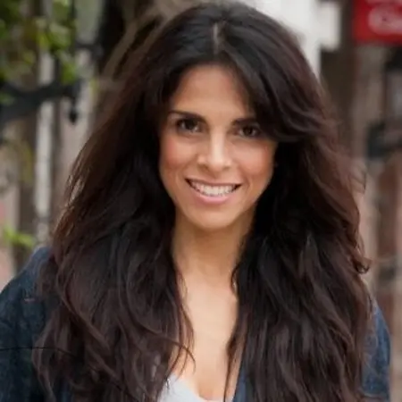 Vida Patricia Rodriguez  Castro, Founder - Creative Director- Global Community Arts Curator on Influential Women