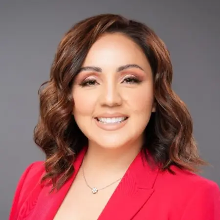 Irene Barragan, Human Resources Director on Influential Women
