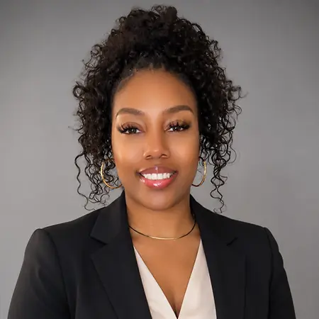 Maurissa Jones, Vice President - Mutual Funds Operations on Influential Women