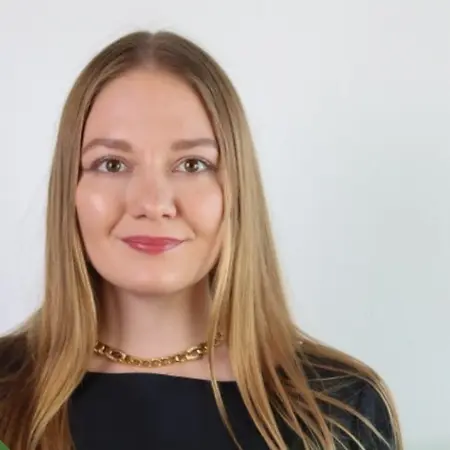 Sasha Tarasova, Wholesaler & Buyer on Influential Women