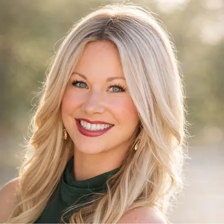 Sarah Fowlkes, Client Account Manager on Influential Women