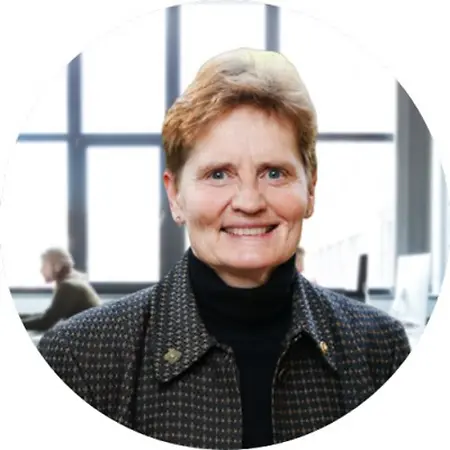 Laura Hill, Senior Principal Consultant on Influential Women