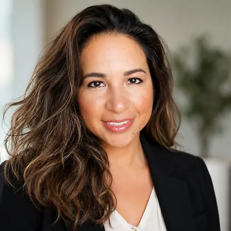 Damaris Galaviz, Business Intelligence Manager on Influential Women