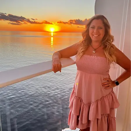Amy Hatcher, Travel Consultant on Influential Women