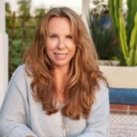 Beth Hutchison, Owner/Certified Certified Case Manager, CBT Coach on Influential Women