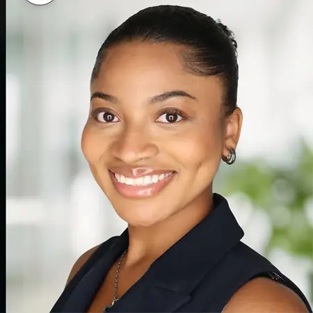 Iyana Farrar, Architecture Technology Intern on Influential Women