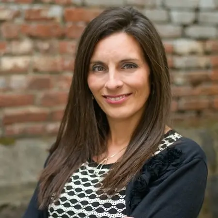Jeannie Oliver, Senior Solutions Consultant on Influential Women