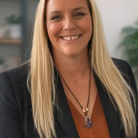 Shawnna Lortz, Associate Program Director on Influential Women