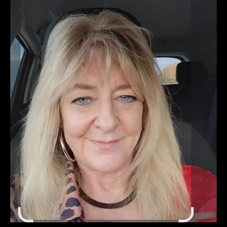 Suzan Presley, Teacher on Influential Women
