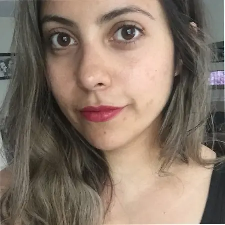 Gabrielle Moreira, Senior Social Media Specialist on Influential Women