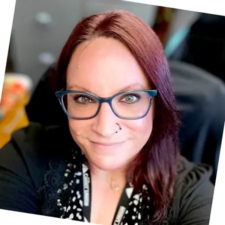 Veronica Woolard, Senior Mortgage Underwriter on Influential Women