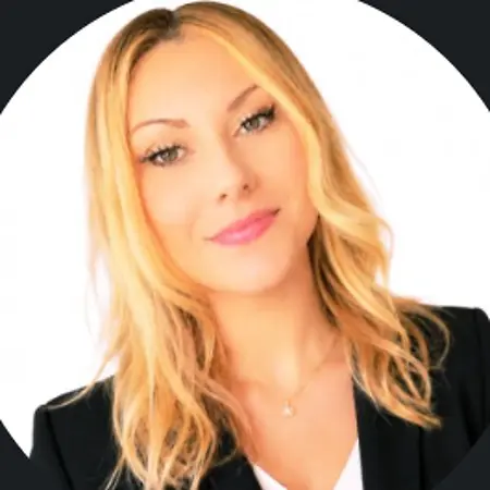 Ashley LaRay Phillips, Human Resources Generalist on Influential Women