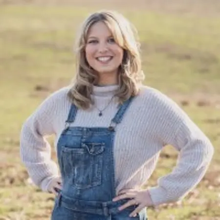 Kayley Aldredge, Regional Coordinator on Influential Women