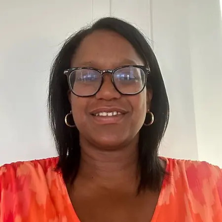 Glenny Cepeda Hay, Head Pro a Fairfield Beach Club on Influential Women