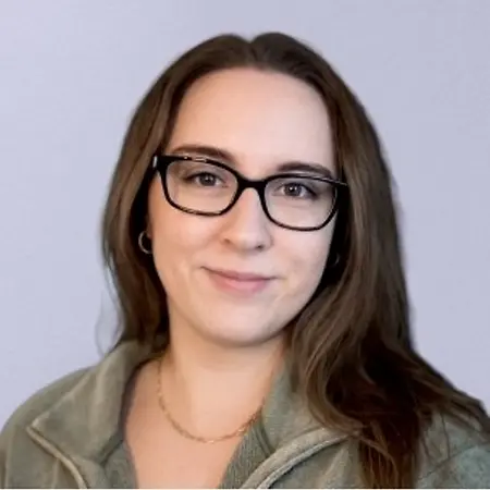Sarah Bergeson, Trade & Customs Operations Manager on Influential Women
