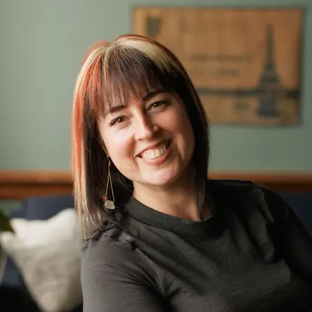 Rachael Needham, Co-owner & founder, MCP Relationship Coach, Business Consultant on Influential Women