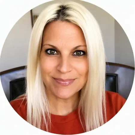 Gabriella Bedor, Chief Human Resources Officer on Influential Women