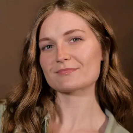 Destiny Greer, Staff Assistant on Influential Women