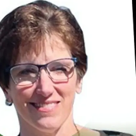 Gina Russo, Lead Artist on Influential Women