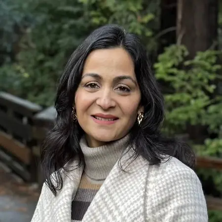 Swati Koul, Global GTM Practice Lead, Telco Industry and Partners, Google Cloud on Influential Women