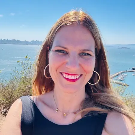 Kinga Gecsey, MBA, Founder, Energy Practitioner on Influential Women