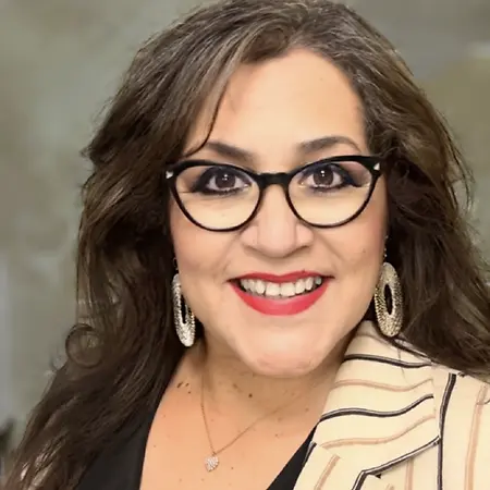 Leticia Cabrera, Founder on Influential Women