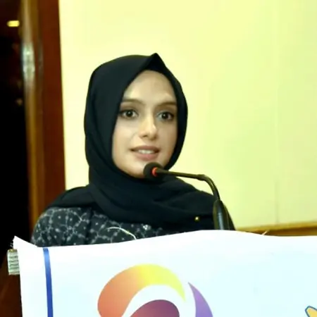 Ayesha Raza, Founder on Influential Women