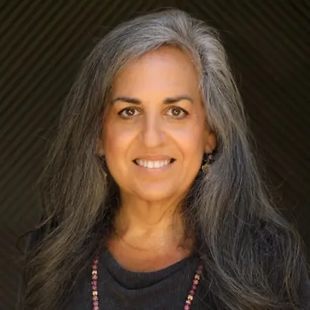 Lynda Goldman, Partner, Executive Committee on Influential Women