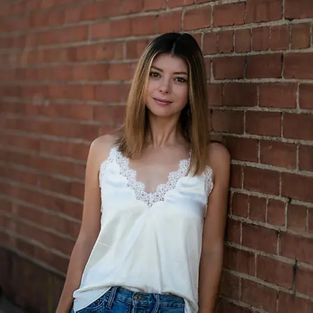 Lauryn Chamberlain, Senior Editorial Strategy Manager on Influential Women
