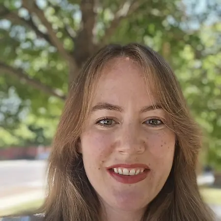 Rachael Joy Massey, Case manager on Influential Women