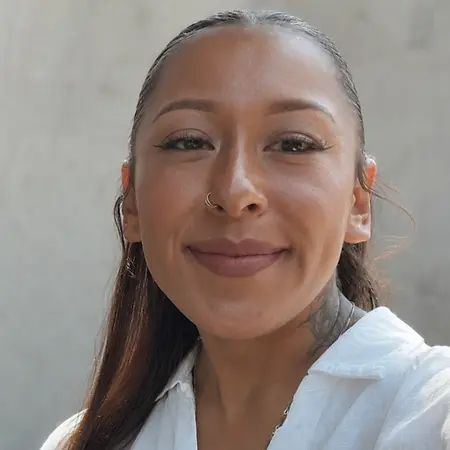 Wendy Alvarez, Laborer on Influential Women