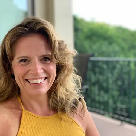 Carolyn Vicenzino, Vice President Operations Heart & Vascular Service Line on Influential Women