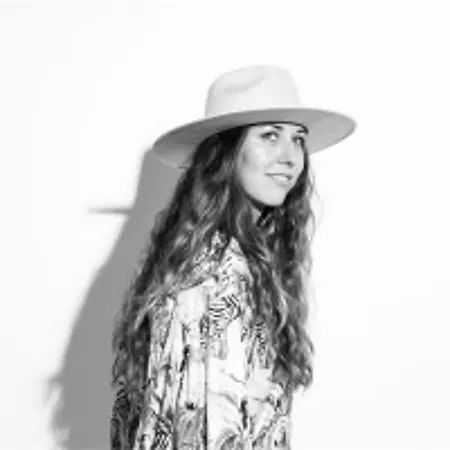 Tiffani Vasinko, Director of Customer Success on Influential Women