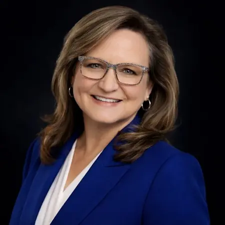 Kelli Bentley, PSHRA-SCP, Human Resources Director on Influential Women