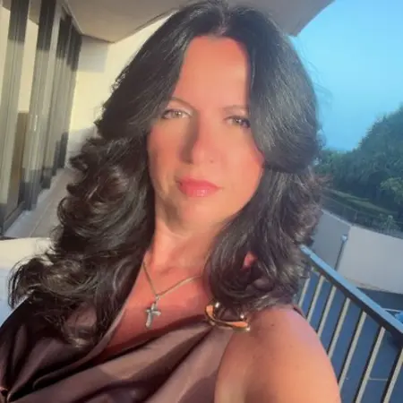 Vera Ivezaj, Executive Assitant on Influential Women