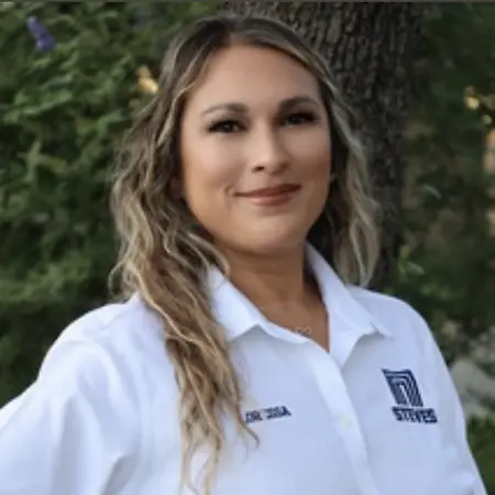 Loressa Martinez, Executive Assistant on Influential Women