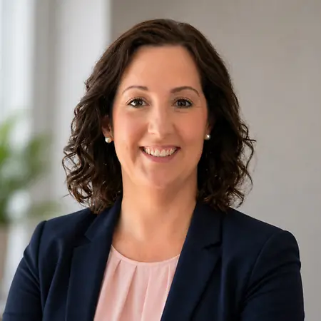 Taylor Bush, Certified Pharmacy Technician on Influential Women