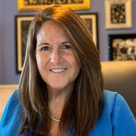 Kimberly Neeton, Human Resources Business Partner on Influential Women