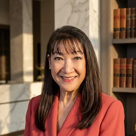 Gin Nikoloff, Certified Mentor on Influential Women