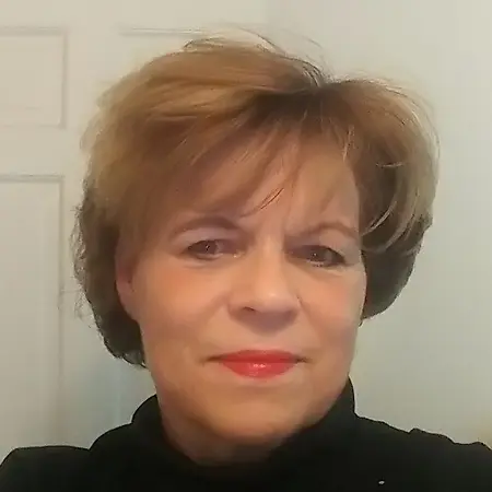 Cheryl Bromander, Marketing/Product Strategy/Digital GTM Strategies.   Sustainable and Growth Models on Influential Women