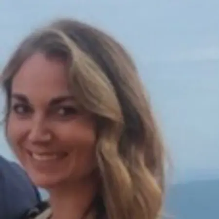 Meredith Vetell, Associate Manager on Influential Women