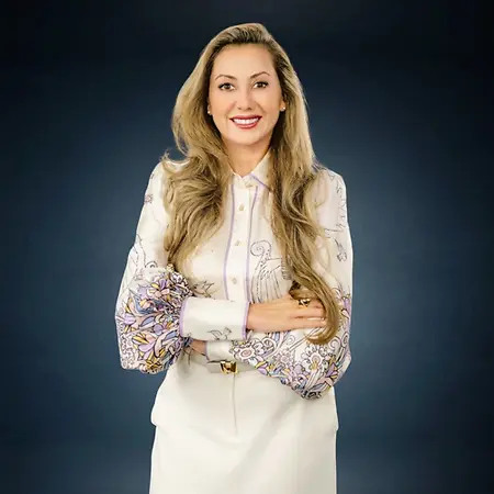 Alexandra Albornoz, Exclusive In-House Sales Executive AVENIA by FENDI casa on Influential Women
