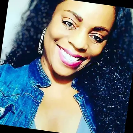 Donna Denise Walker, The Donna D Walker Podcast on Influential Women