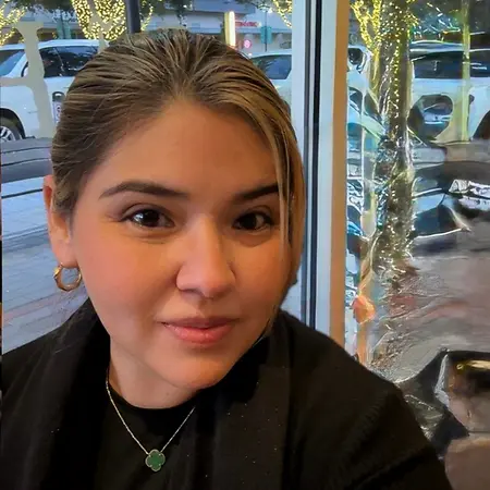 Romi Lozano, Market Manager on Influential Women